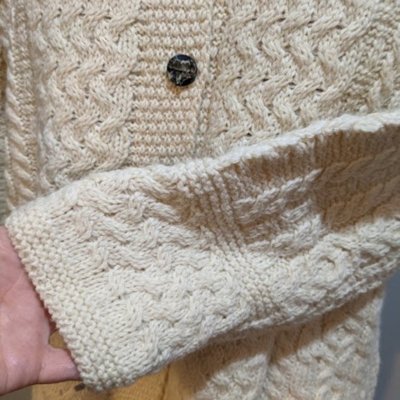 Authentic Irish Sweater Aran Carraig Donn Wool - Picture 7 of 10